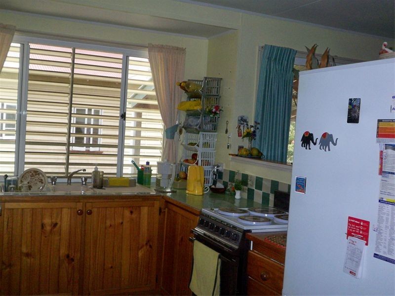 6  Parish Street, Russell Island QLD 4184