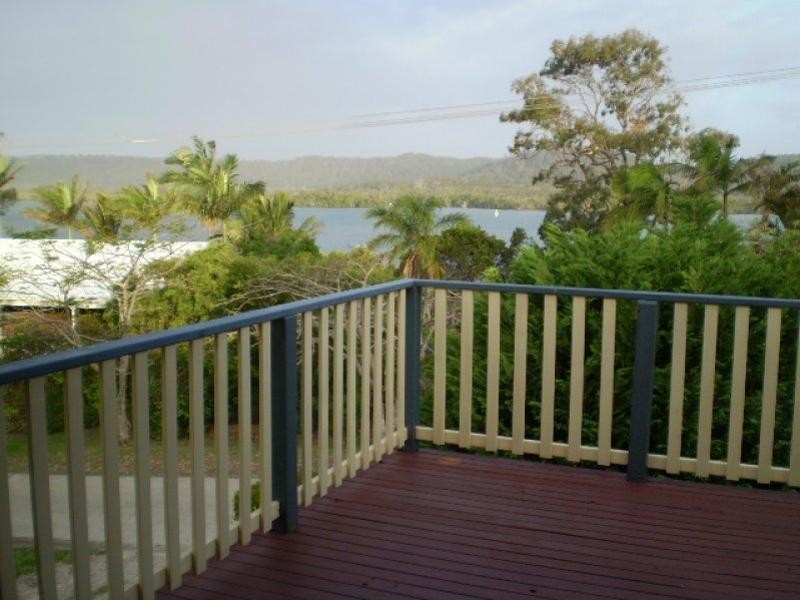 11  Oasis Drive, Russell Island QLD 4184