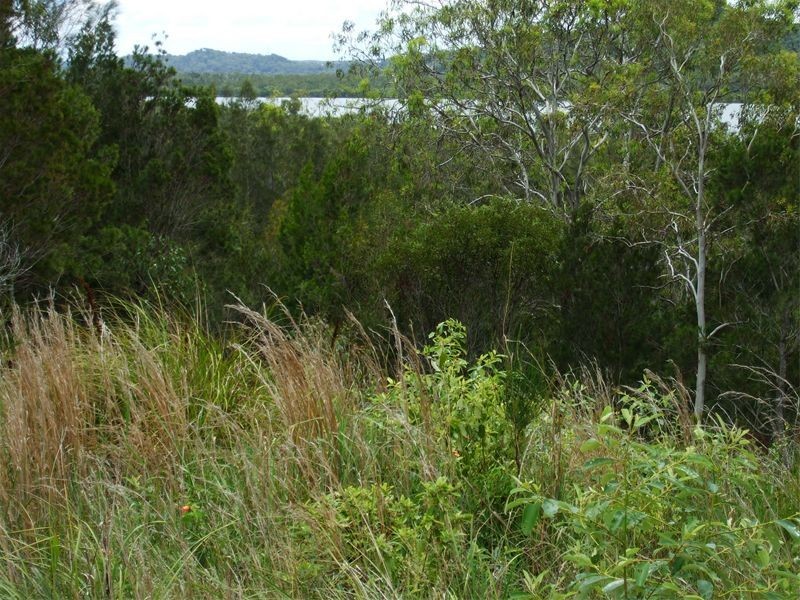 15 Highland Ridge Road, Russell Island QLD 4184