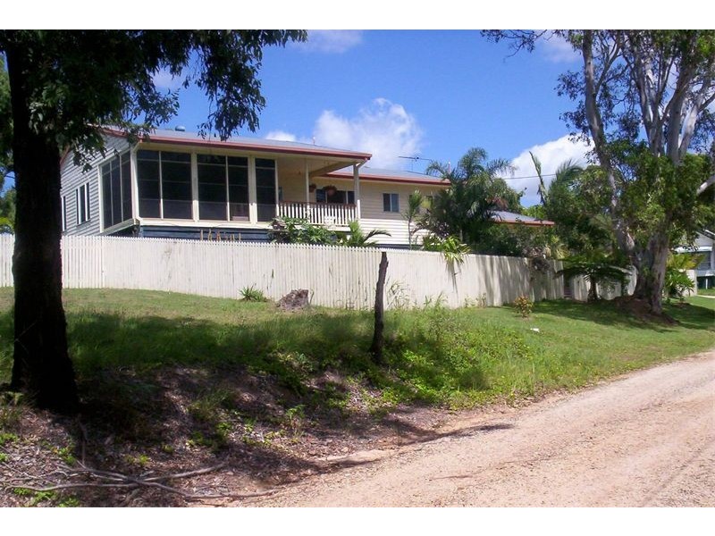 72  Prior Way, Russell Island QLD 4184