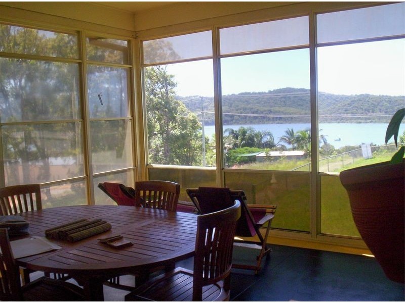 72  Prior Way, Russell Island QLD 4184