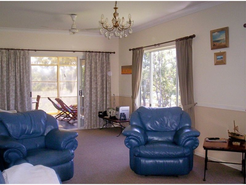 72  Prior Way, Russell Island QLD 4184