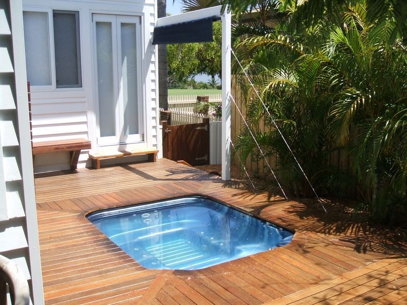 8 Beth Street, Russell Island QLD 4184