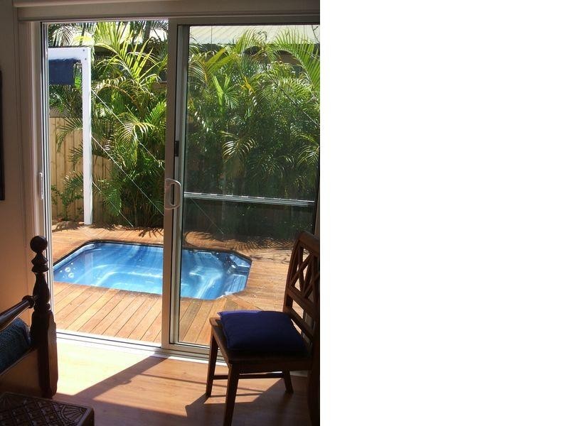 8 Beth Street, Russell Island QLD 4184