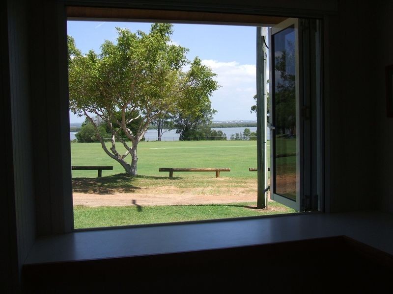 8 Beth Street, Russell Island QLD 4184