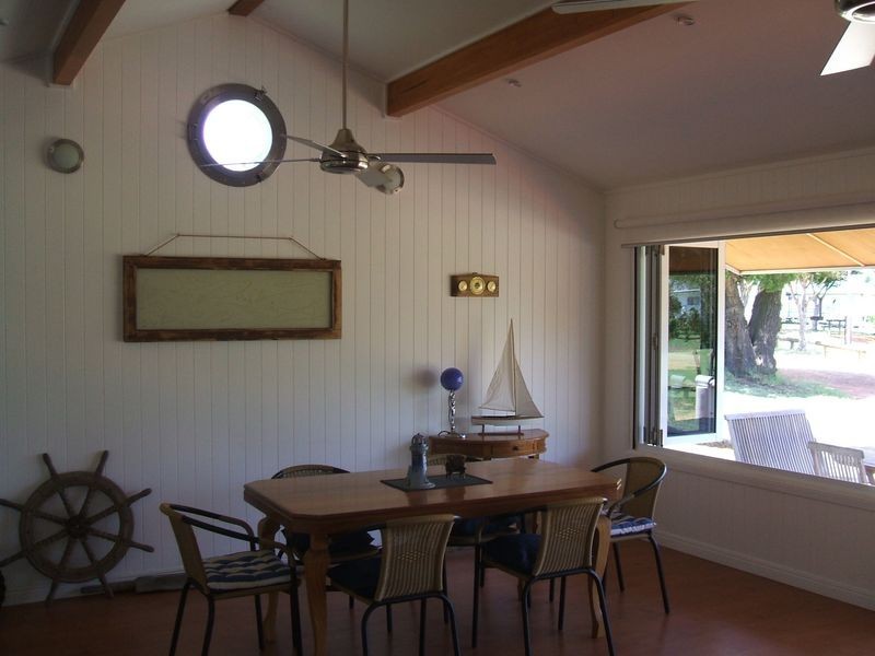 8 Beth Street, Russell Island QLD 4184