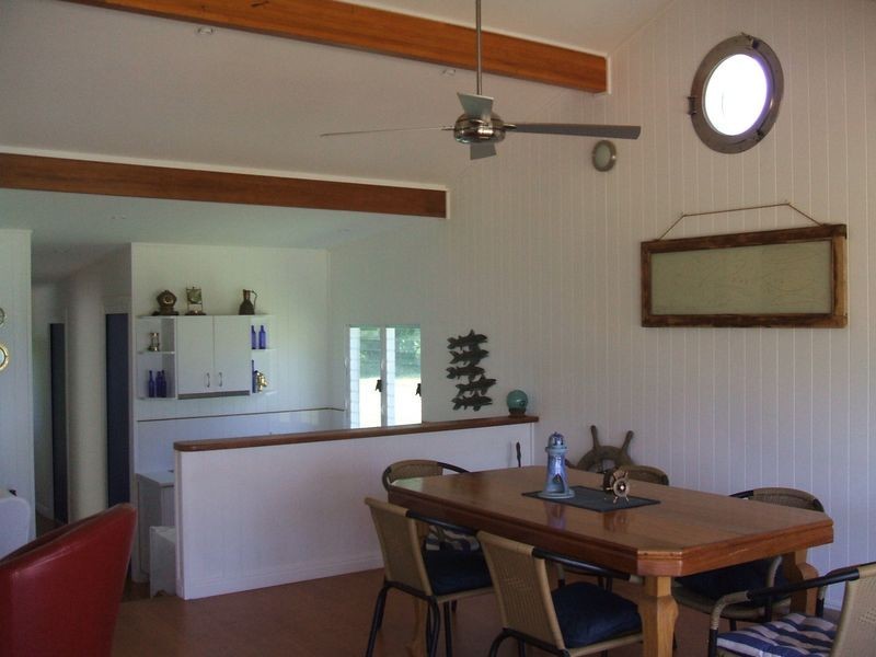 8 Beth Street, Russell Island QLD 4184