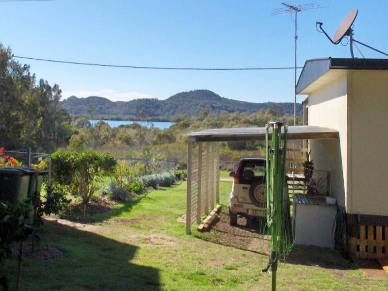 34  Inlet Ave, Russell Island QLD 4184