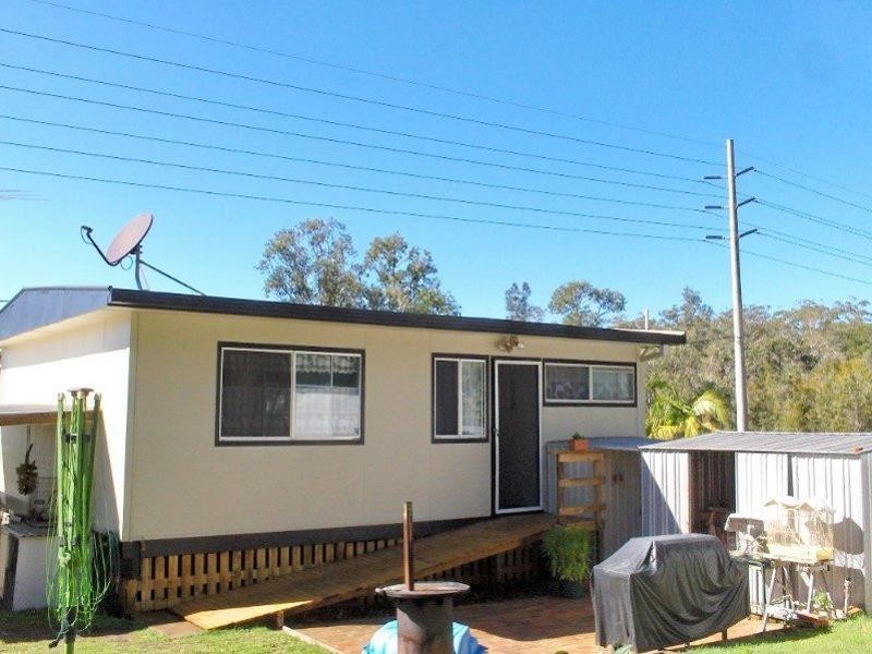 34  Inlet Ave, Russell Island QLD 4184
