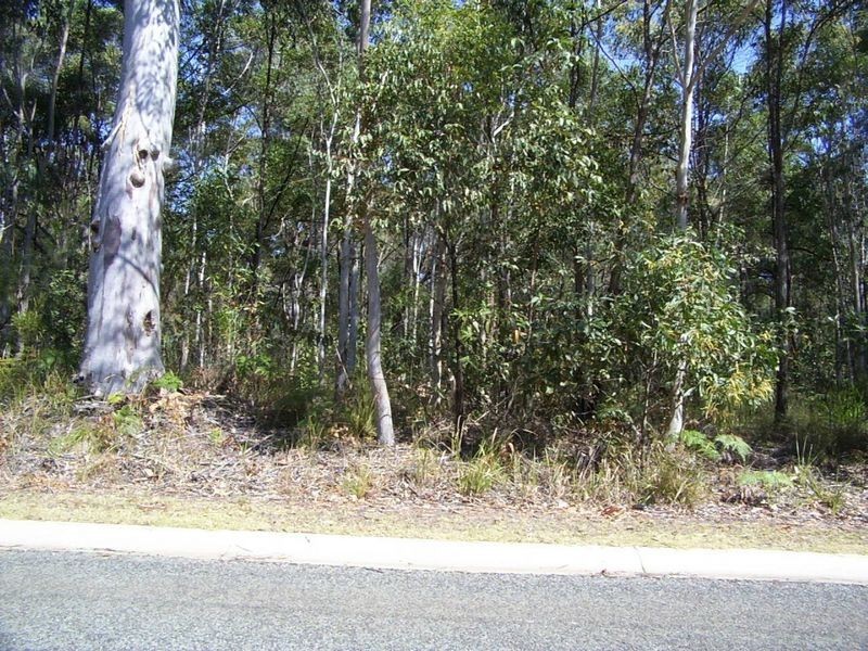 28 Shore Street, Russell Island QLD 4184