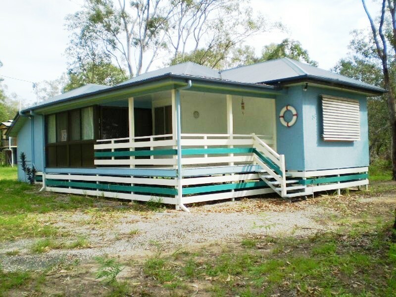 1  Karri Street, Russell Island QLD 4184