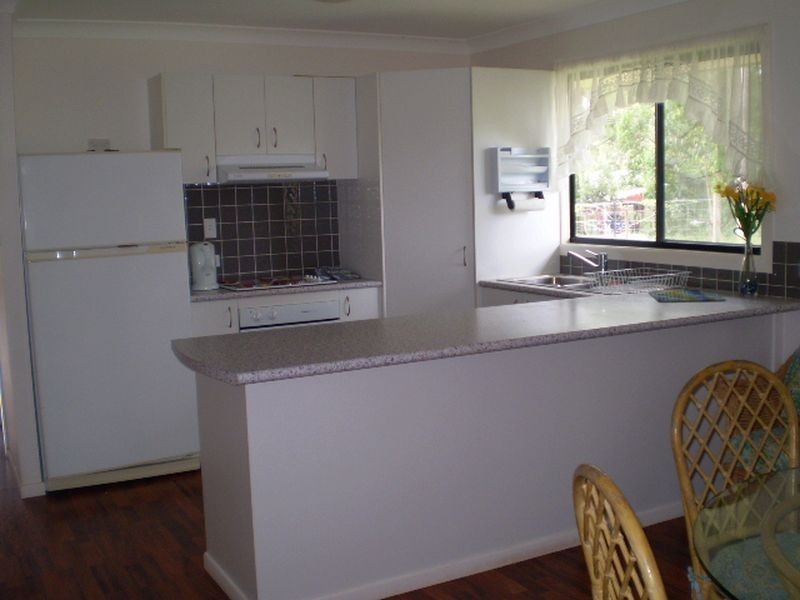 42 Guthrie Street, Russell Island QLD 4184