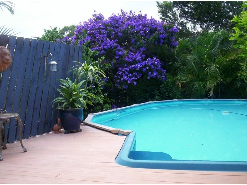12  Alice Street, Russell Island QLD 4184