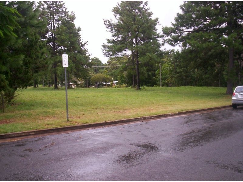 6 Robert Street, Russell Island QLD 4184