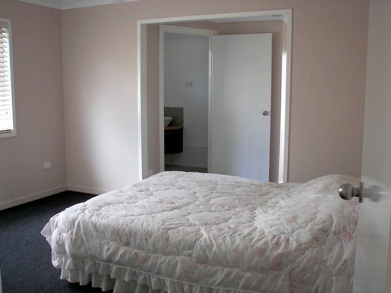 15  Frangipanni St, Russell Island QLD 4184