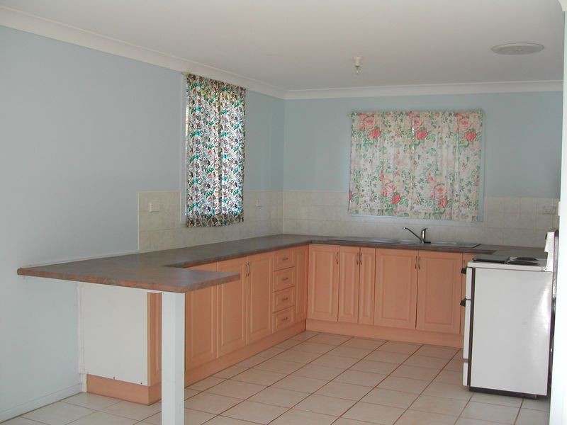 122  High Street, Russell Island QLD 4184