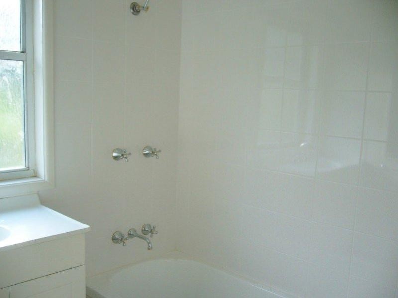 16 Nicholas St, Russell Island QLD 4184