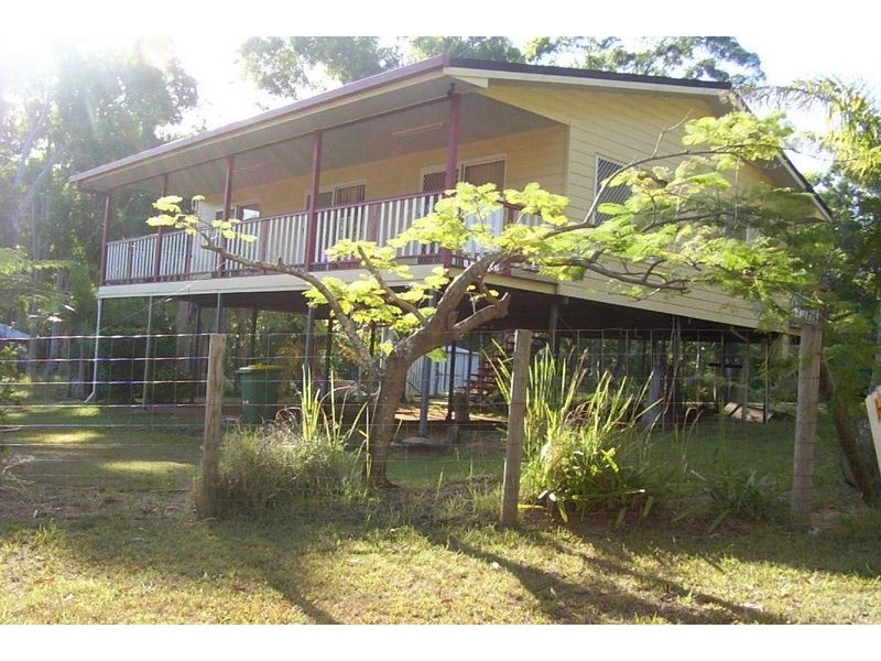 3  Manson Parade, Russell Island QLD 4184