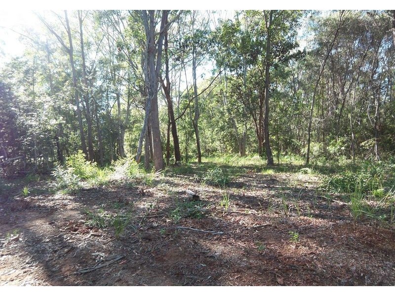 32  Forest Hill Road, Russell Island QLD 4184