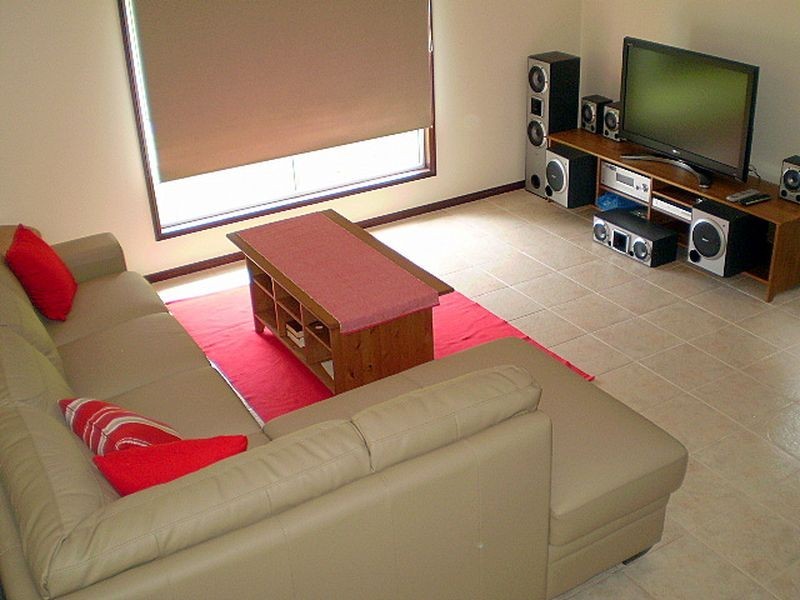 3 Tennyson Street, Russell Island QLD 4184