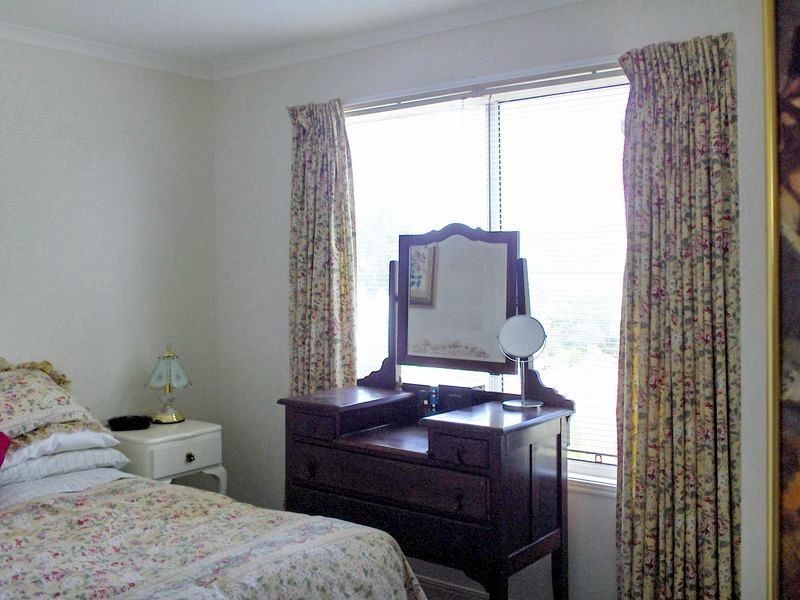 27 Leichhardt Terrace, Russell Island QLD 4184