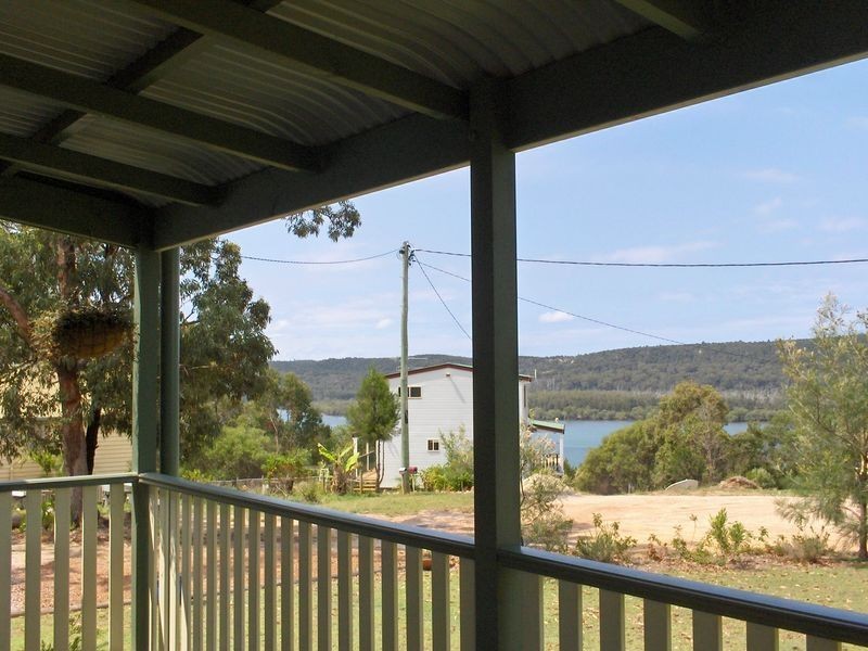 27 Leichhardt Terrace, Russell Island QLD 4184