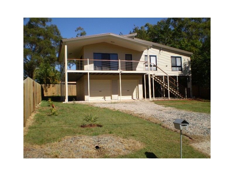 38 Mountain View Crescent, Russell Island QLD 4184