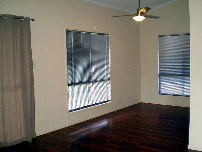 38 Mountain View Crescent, Russell Island QLD 4184