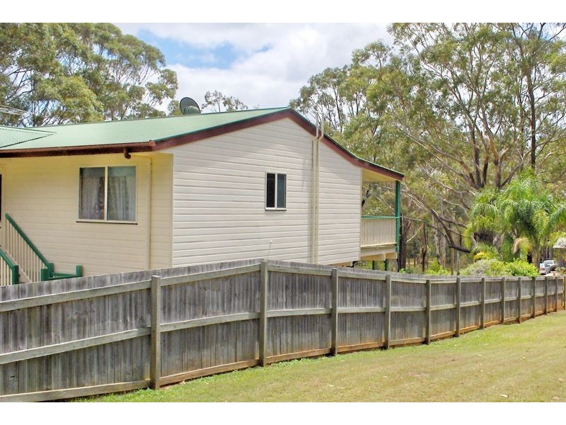 33 Hume Street, Russell Island QLD 4184