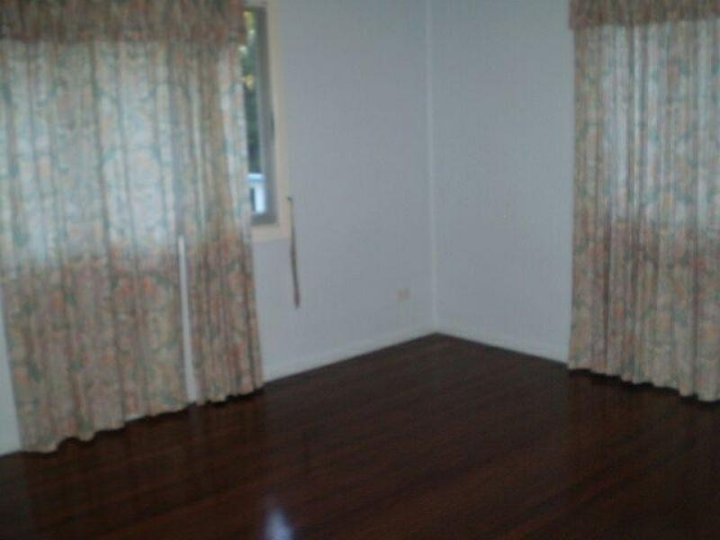 9  Murray Crescent, Russell Island QLD 4184