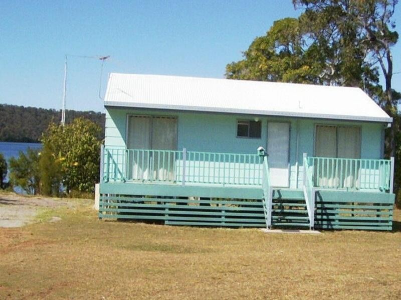 44  Canaipa Point Drive, Russell Island QLD 4184
