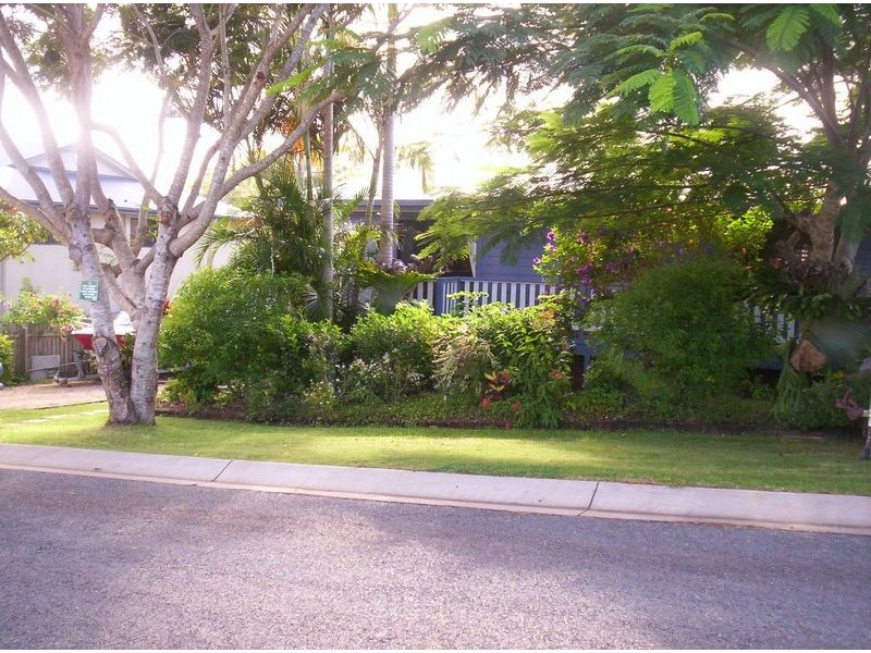 12  Alice Street, Russell Island QLD 4184