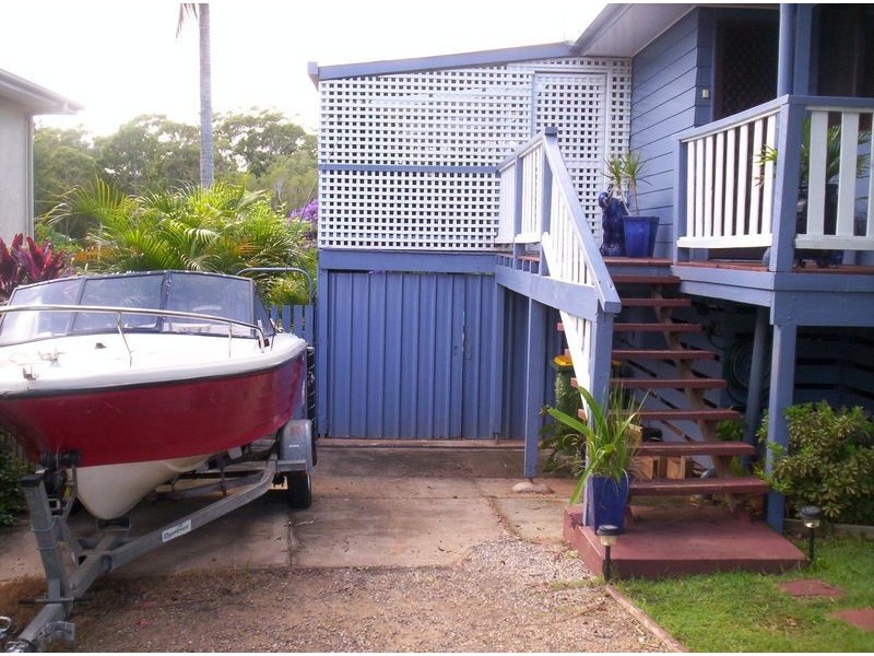 12  Alice Street, Russell Island QLD 4184