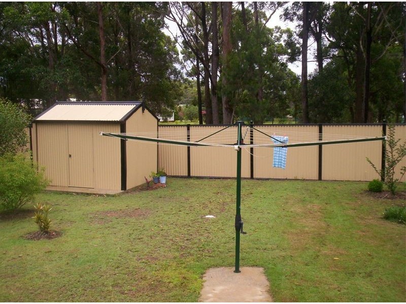 17 Rossi Avenue, Russell Island QLD 4184