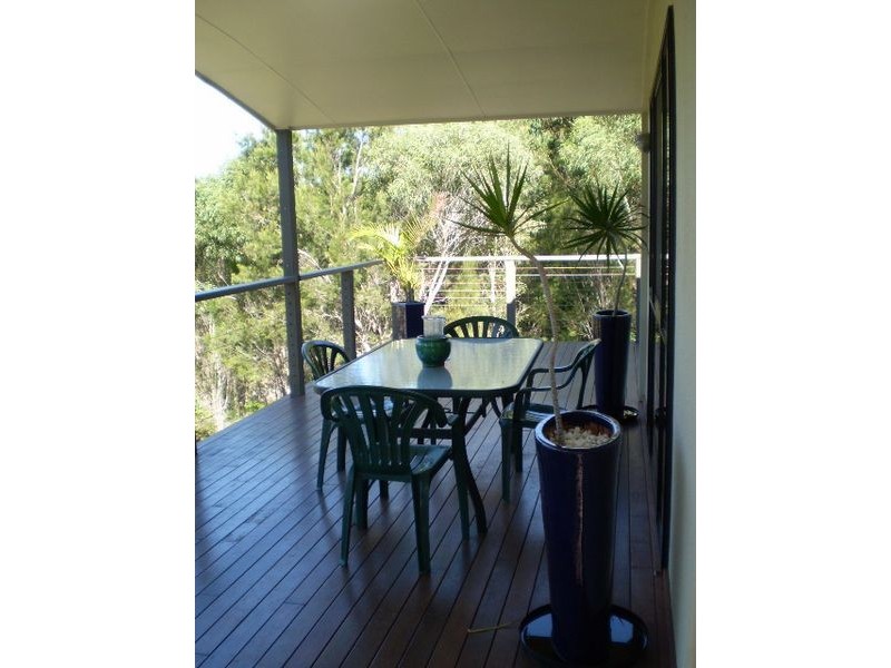 14  Seaview Street, Russell Island QLD 4184