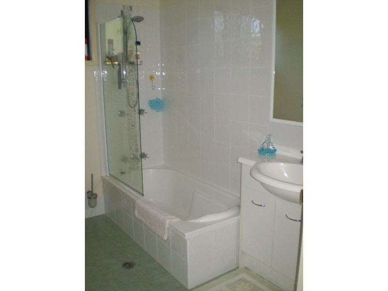 14  Seaview Street, Russell Island QLD 4184