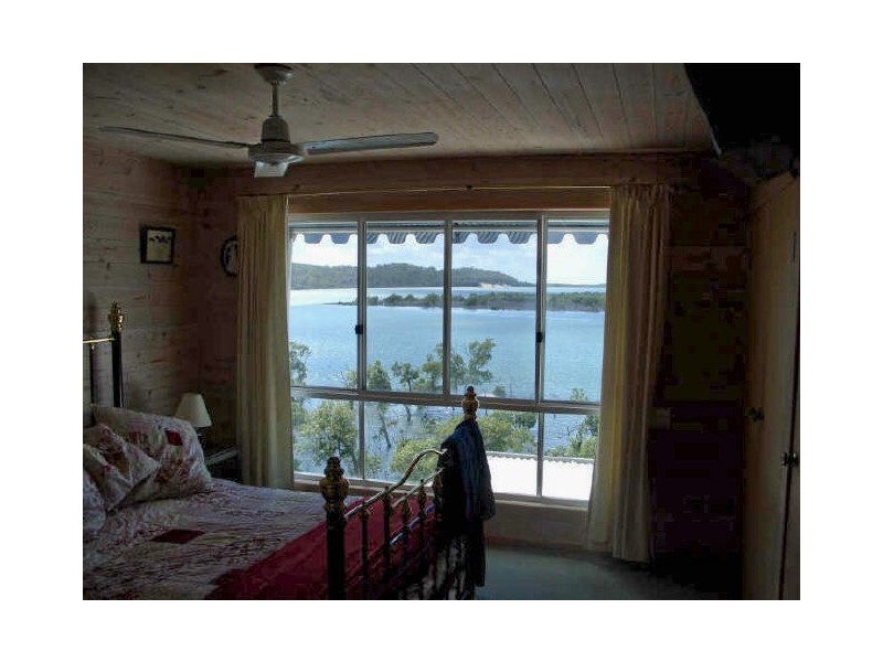 106 Crescent Drive, Russell Island QLD 4184