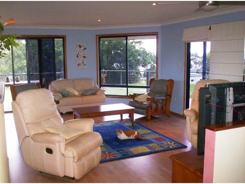 7 Willes Street, Russell Island QLD 4184