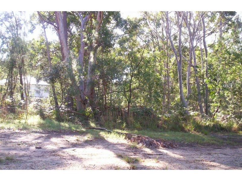 8  Forest Hill Road, Russell Island QLD 4184