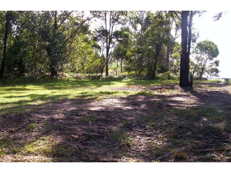 19 Dempsey Street, Russell Island QLD 4184