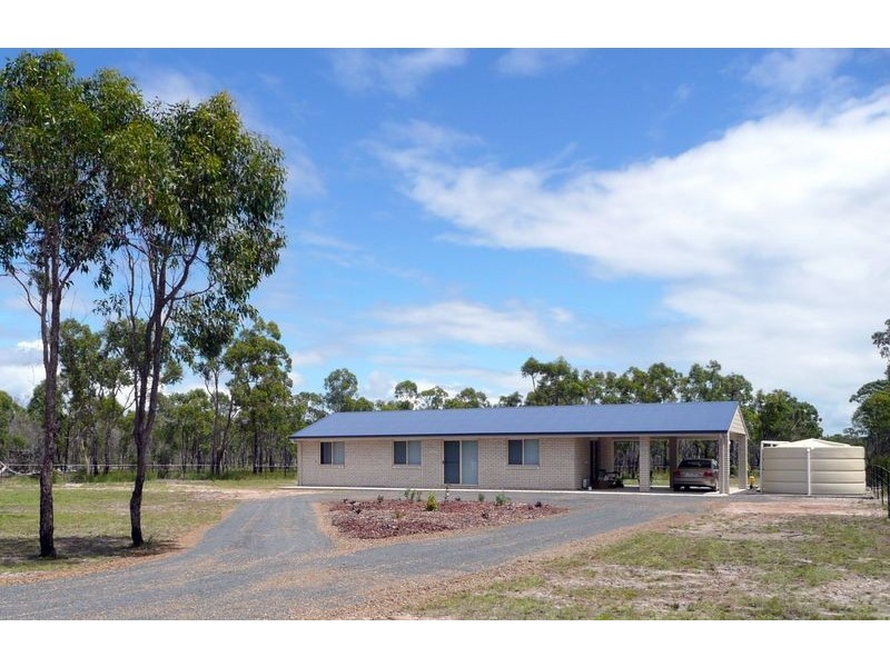 33 Ranch Park Drive, Pacific Haven QLD 4659