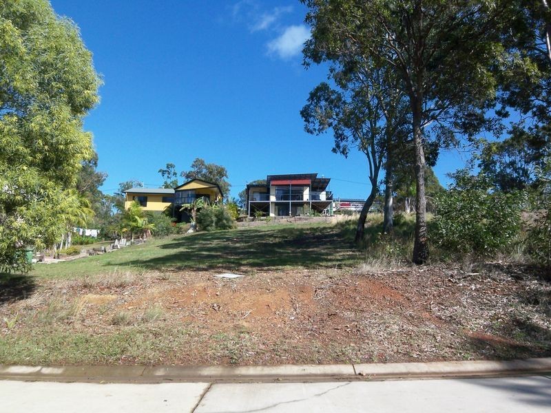 92  Wahine Drive, Russell Island QLD 4184