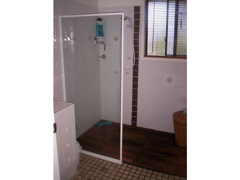 12  Alice Street, Russell Island QLD 4184
