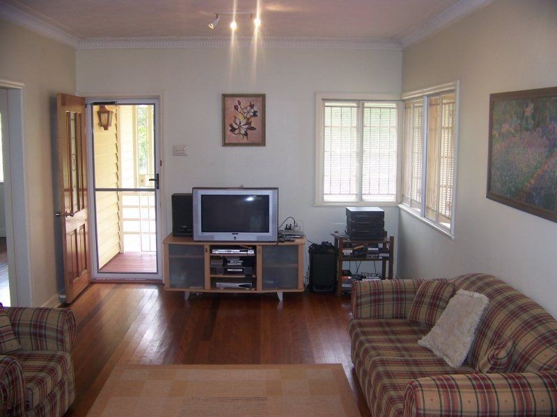 30 Harvey Street, Russell Island QLD 4184