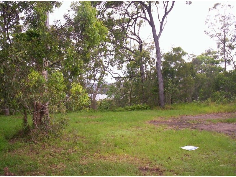 6 Bay Drive, Russell Island QLD 4184