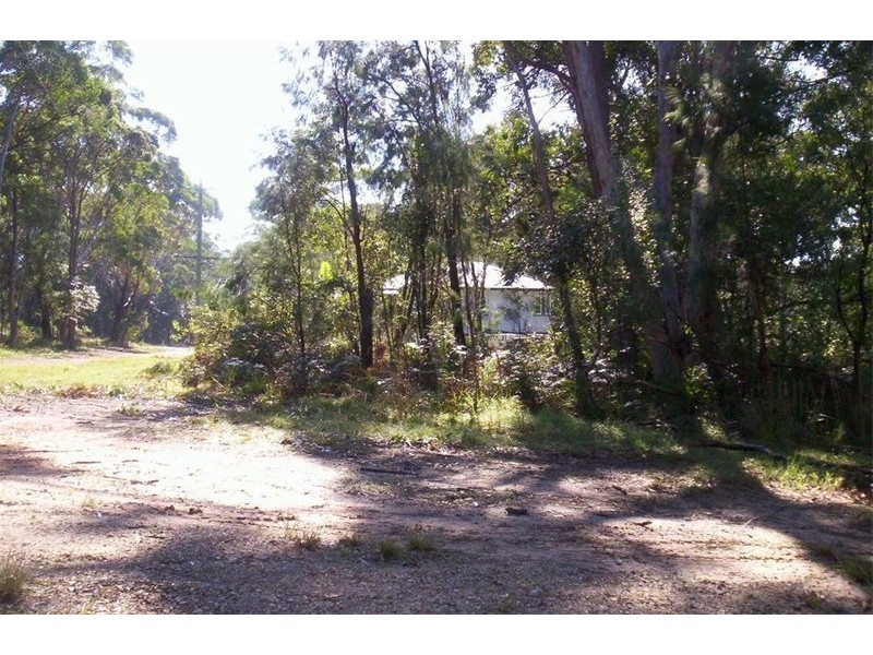 8  Forest Hill Road, Russell Island QLD 4184