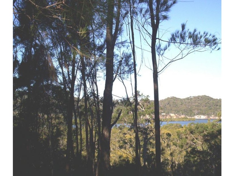 10 Leichhardt Terrace, Russell Island QLD 4184
