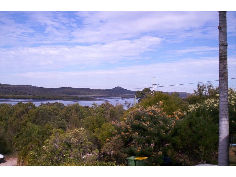 11 – 13 Orme Drive, Russell Island QLD 4184