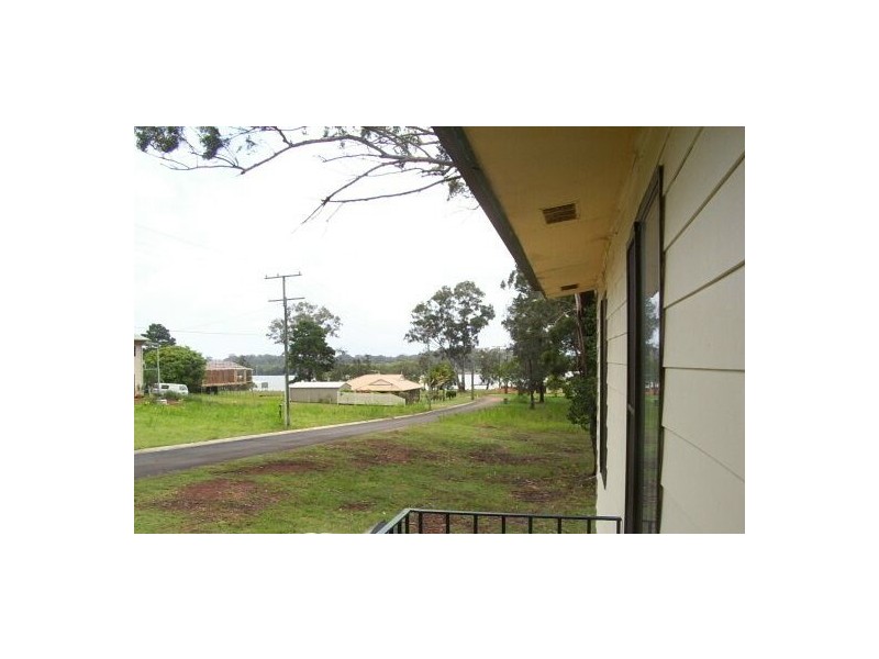 10 Douglas Street, Russell Island QLD 4184