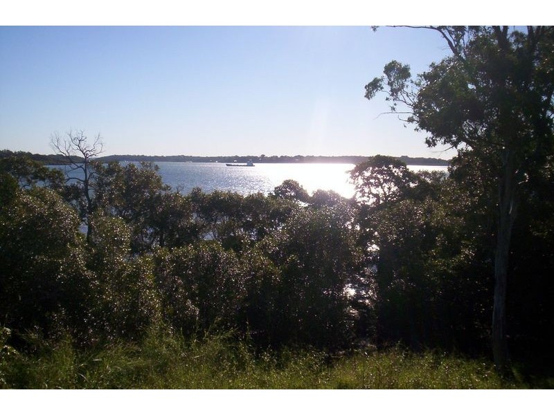 4  Hogan Court, Russell Island QLD 4184